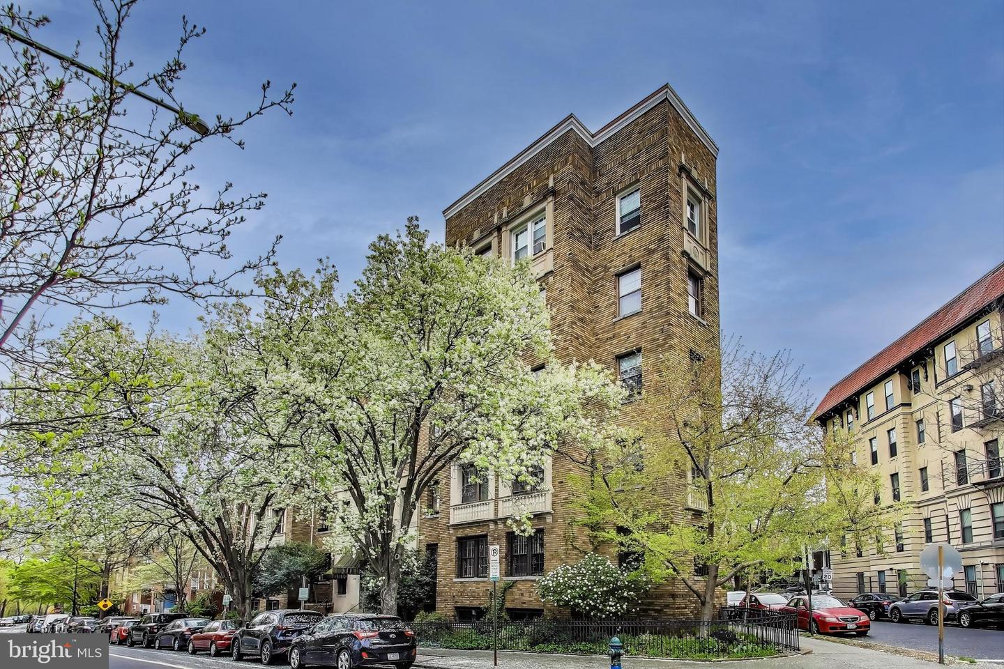 2707 ADAMS MILL RD NW #206, WASHINGTON, District Of Columbia 20009, 1 Bedroom Bedrooms, ,1 BathroomBathrooms,Residential,For sale,2707 ADAMS MILL RD NW #206,DCDC2194516 MLS # DCDC2194516