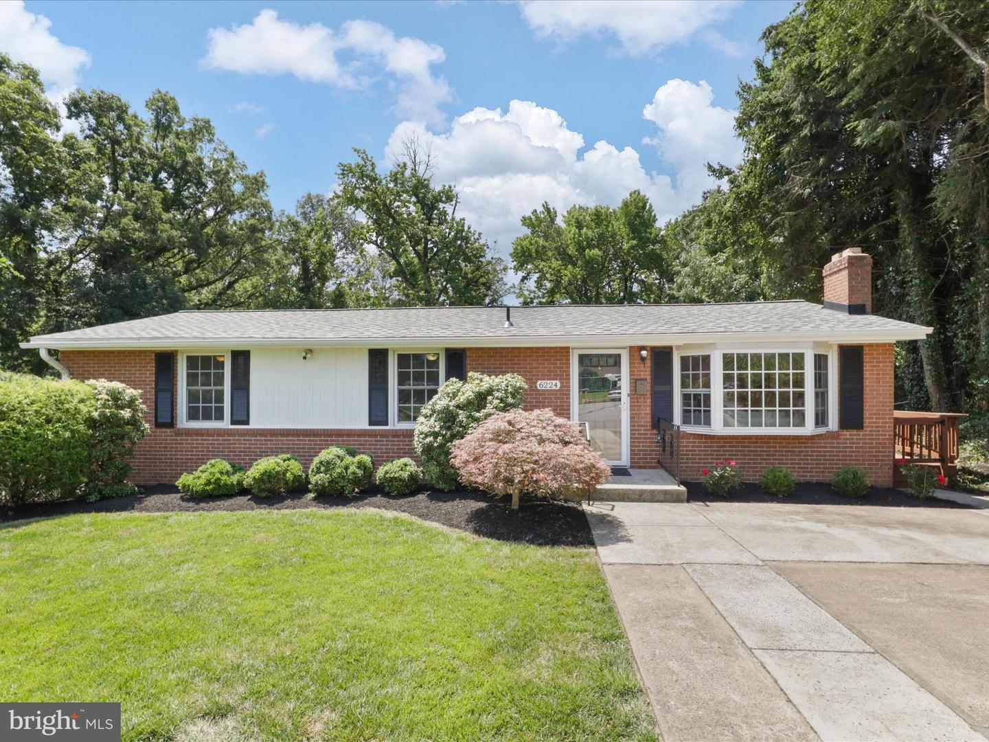 6224 THORNWOOD DR, ALEXANDRIA, Virginia 22310, 5 Bedrooms Bedrooms, ,3 BathroomsBathrooms,Residential,For sale,6224 THORNWOOD DR,VAFX2233566 MLS # VAFX2233566