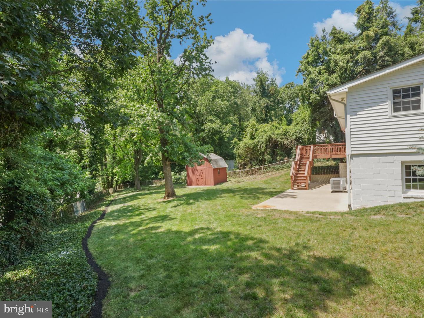 6224 THORNWOOD DR, ALEXANDRIA, Virginia 22310, 5 Bedrooms Bedrooms, ,3 BathroomsBathrooms,Residential,For sale,6224 THORNWOOD DR,VAFX2233566 MLS # VAFX2233566