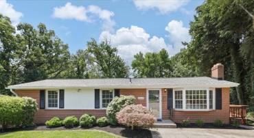 6224 THORNWOOD DR, ALEXANDRIA, Virginia 22310, 5 Bedrooms Bedrooms, ,3 BathroomsBathrooms,Residential,For sale,6224 THORNWOOD DR,VAFX2233566 MLS # VAFX2233566