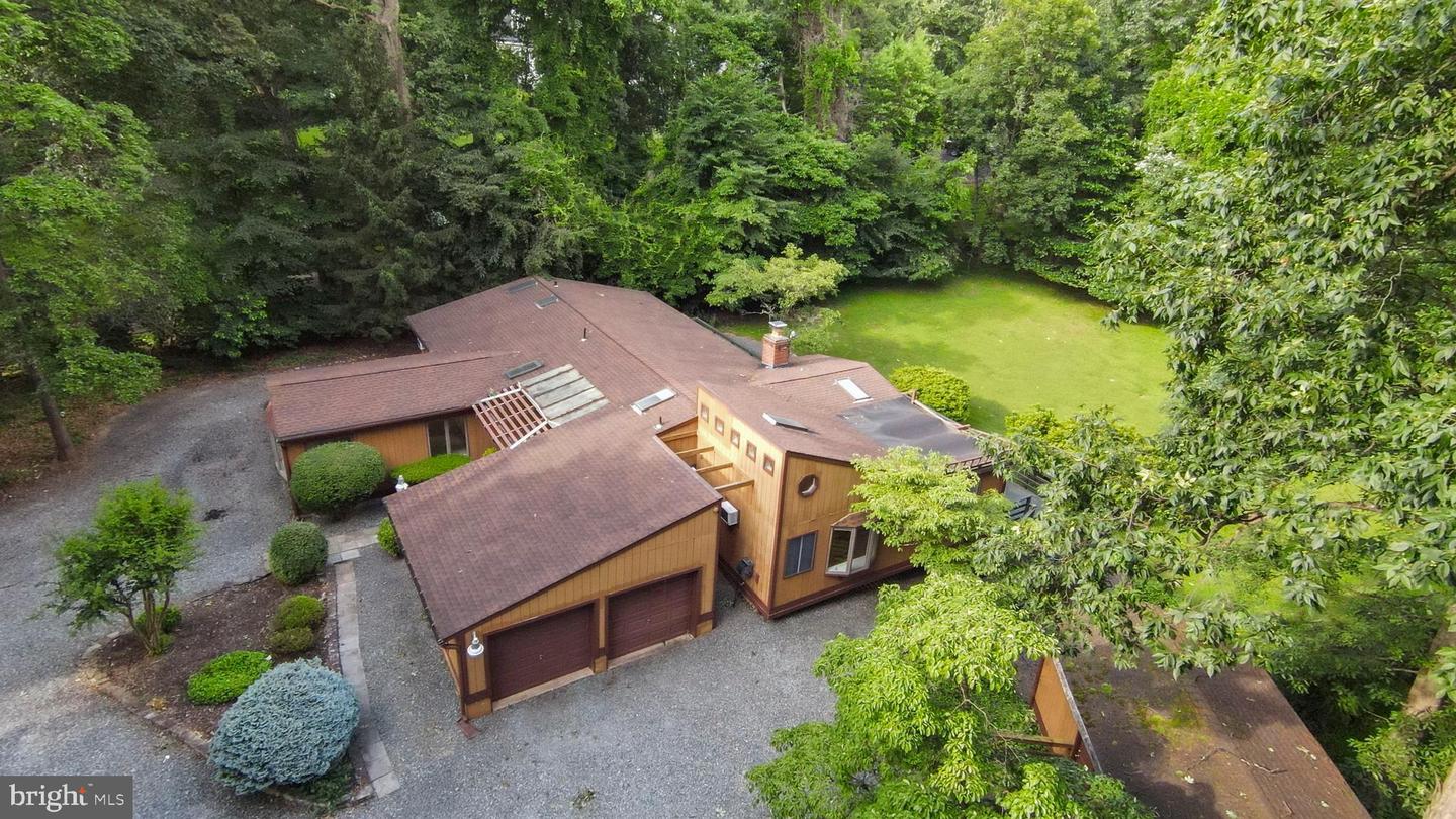 341 RIVER BEND RD, GREAT FALLS, Virginia 22066, 3 Bedrooms Bedrooms, ,4 BathroomsBathrooms,Residential,For sale,341 RIVER BEND RD,VAFX2233758 MLS # VAFX2233758