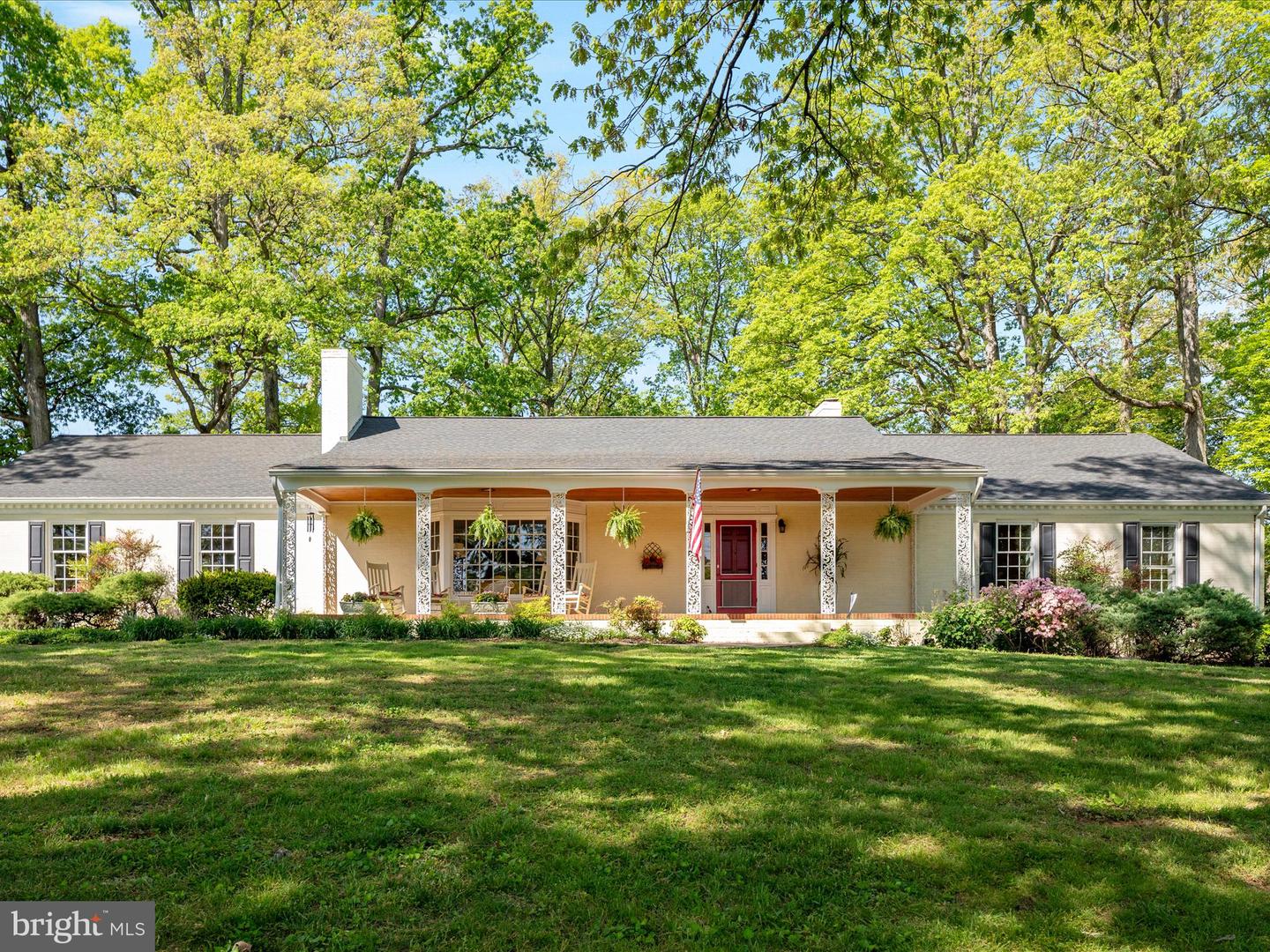 9100 STONEWALL RD, MANASSAS, Virginia 20110, 3 Bedrooms Bedrooms, ,2 BathroomsBathrooms,Residential,For sale,9100 STONEWALL RD,VAMN2008170 MLS # VAMN2008170