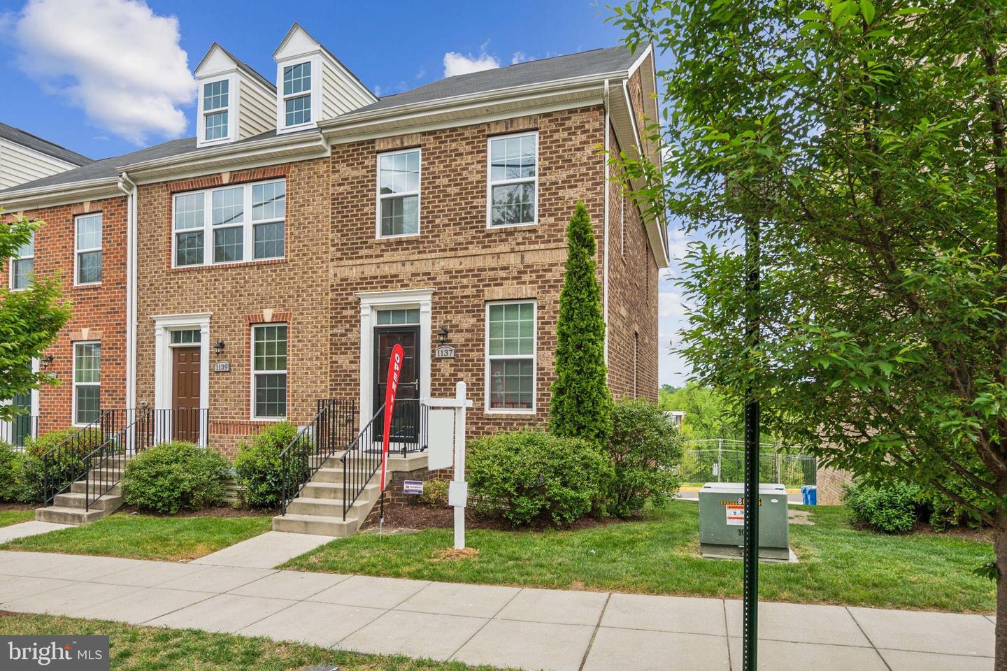 1137 TRENTON PL SE, WASHINGTON, District Of Columbia 20032, 3 Bedrooms Bedrooms, 8 Rooms Rooms,3 BathroomsBathrooms,Residential,For sale,1137 TRENTON PL SE,DCDC2196422 MLS # DCDC2196422