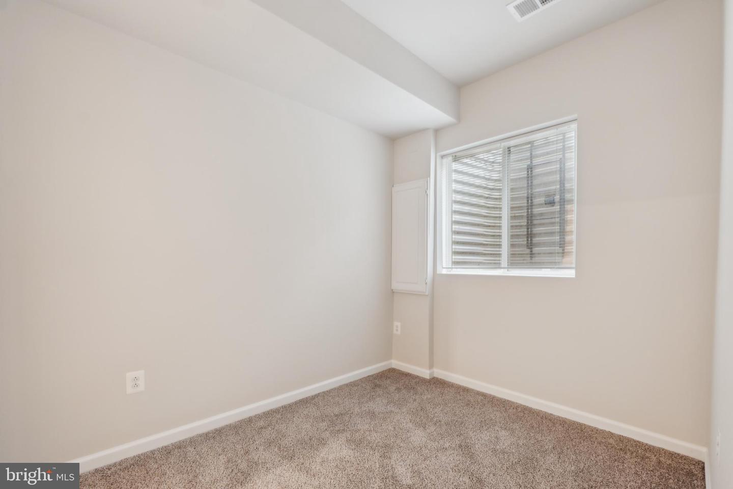 1137 TRENTON PL SE, WASHINGTON, District Of Columbia 20032, 3 Bedrooms Bedrooms, 8 Rooms Rooms,3 BathroomsBathrooms,Residential,For sale,1137 TRENTON PL SE,DCDC2196422 MLS # DCDC2196422