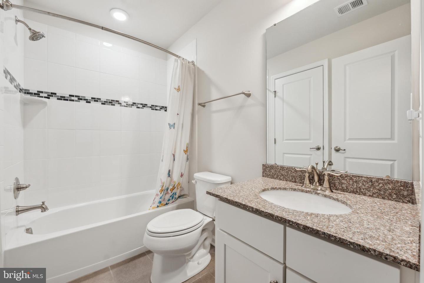 1137 TRENTON PL SE, WASHINGTON, District Of Columbia 20032, 3 Bedrooms Bedrooms, 8 Rooms Rooms,3 BathroomsBathrooms,Residential,For sale,1137 TRENTON PL SE,DCDC2196422 MLS # DCDC2196422