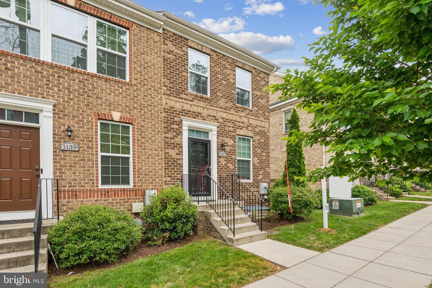 1137 TRENTON PL SE, WASHINGTON, District Of Columbia 20032, 3 Bedrooms Bedrooms, 8 Rooms Rooms,3 BathroomsBathrooms,Residential,For sale,1137 TRENTON PL SE,DCDC2196422 MLS # DCDC2196422
