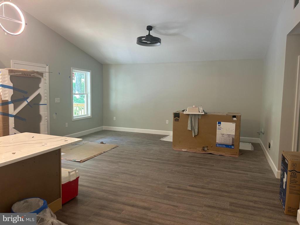 130 HIGHLAND WAY, CHESTER GAP, Virginia, 3 Bedrooms Bedrooms, ,3 BathroomsBathrooms,Residential,130 HIGHLAND WAY,VARP2002156 MLS # VARP2002156