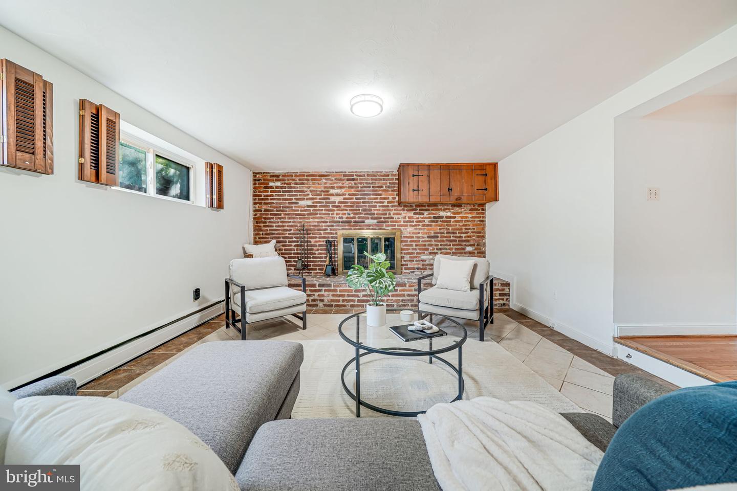3122 VINEWOOD PL, FALLS CHURCH, Virginia 22044, 5 Bedrooms Bedrooms, ,3 BathroomsBathrooms,Residential,For sale,3122 VINEWOOD PL,VAFX2235760 MLS # VAFX2235760