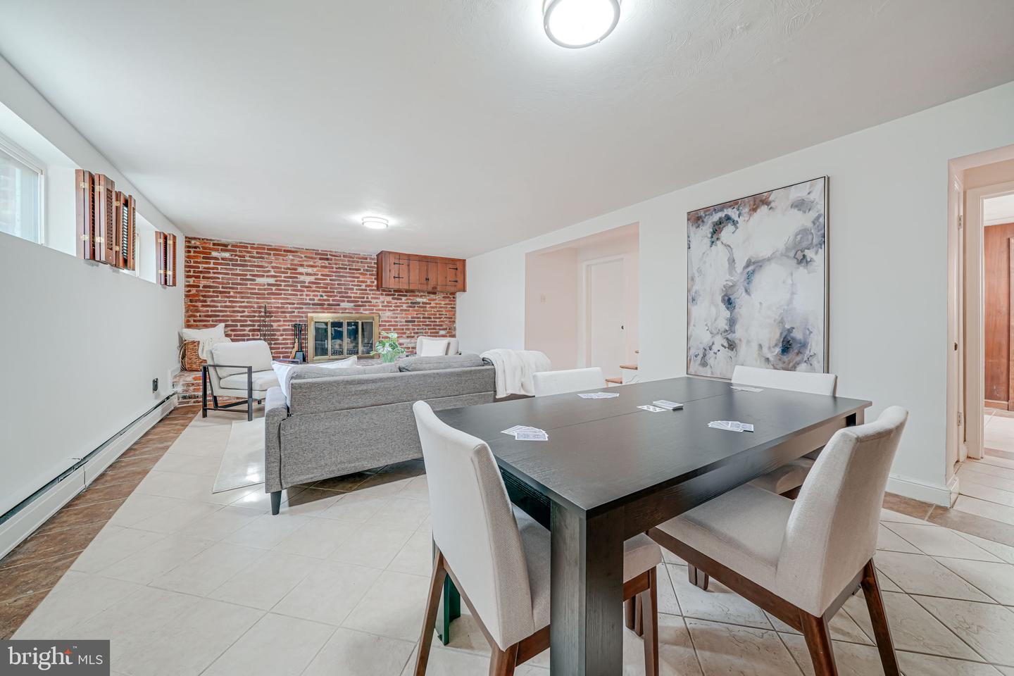 3122 VINEWOOD PL, FALLS CHURCH, Virginia 22044, 5 Bedrooms Bedrooms, ,3 BathroomsBathrooms,Residential,For sale,3122 VINEWOOD PL,VAFX2235760 MLS # VAFX2235760