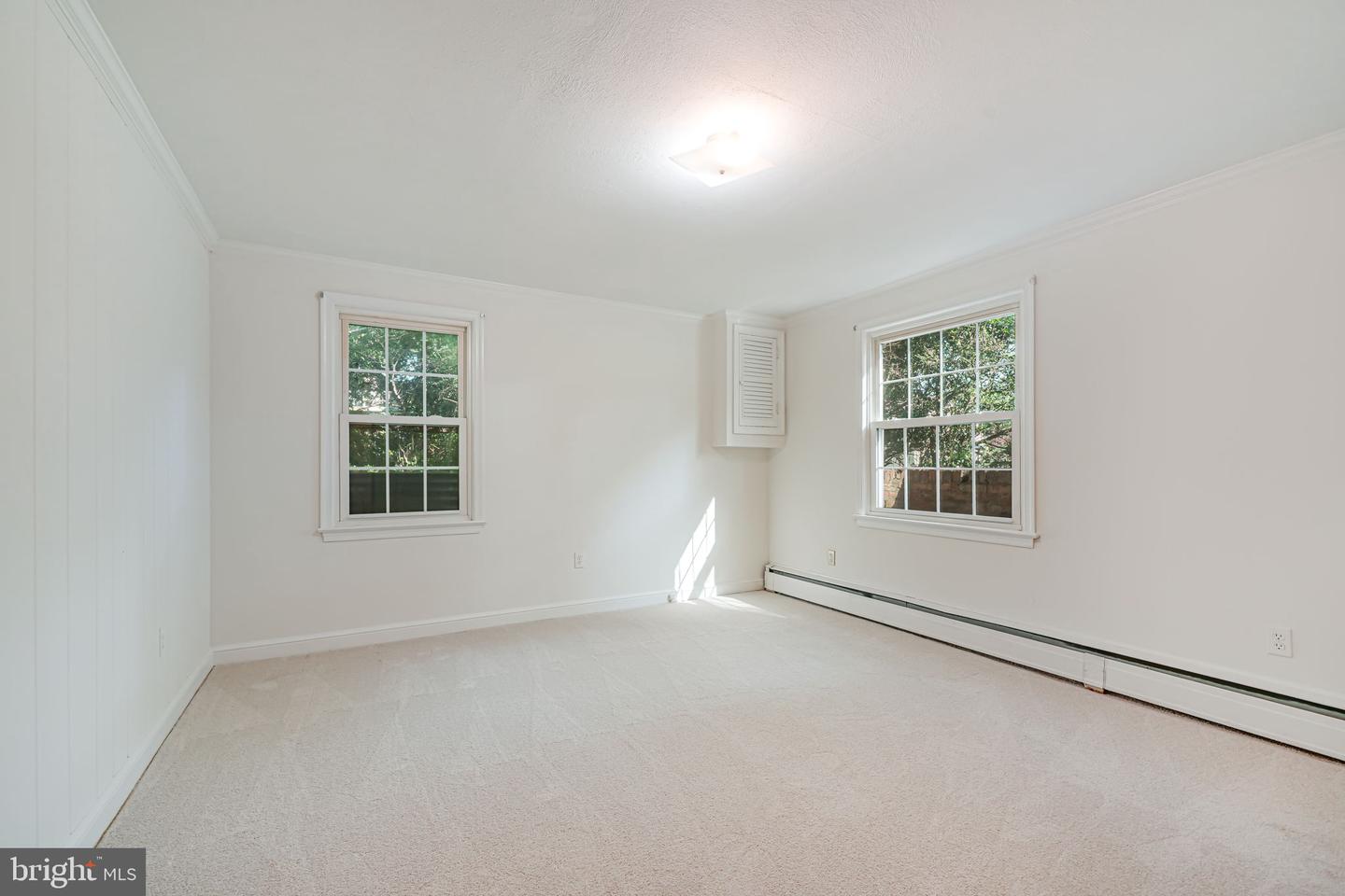 3122 VINEWOOD PL, FALLS CHURCH, Virginia 22044, 5 Bedrooms Bedrooms, ,3 BathroomsBathrooms,Residential,For sale,3122 VINEWOOD PL,VAFX2235760 MLS # VAFX2235760