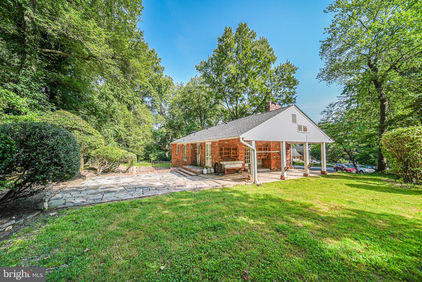 3122 VINEWOOD PL, FALLS CHURCH, Virginia 22044, 5 Bedrooms Bedrooms, ,3 BathroomsBathrooms,Residential,For sale,3122 VINEWOOD PL,VAFX2235760 MLS # VAFX2235760