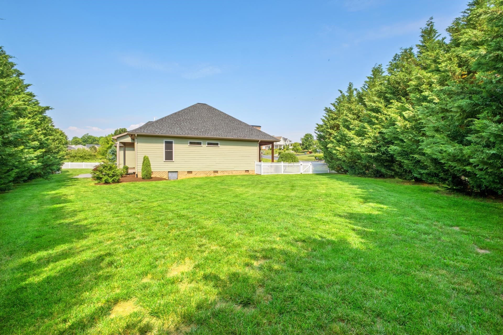 4470 RIDGECREST CT, ROCKINGHAM, Virginia 22901, 5 Bedrooms Bedrooms, ,5 BathroomsBathrooms,Residential,Brick beauty on a private cul-de-sac,4470 RIDGECREST CT,665487 MLS # 665487