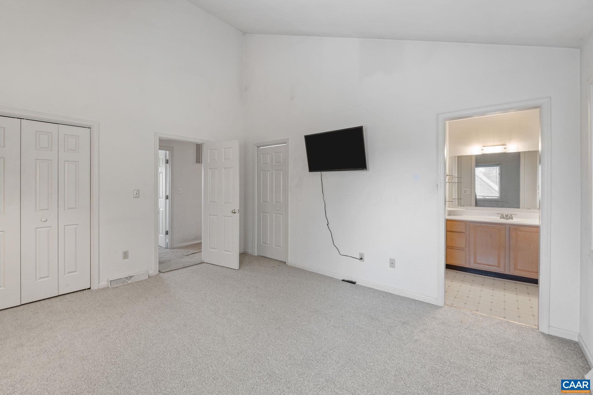 4870 MECHUMS RIVER RD, CHARLOTTESVILLE, Virginia 22901, 4 Bedrooms Bedrooms, ,2 BathroomsBathrooms,Residential,4870 MECHUMS RIVER RD,666102 MLS # 666102