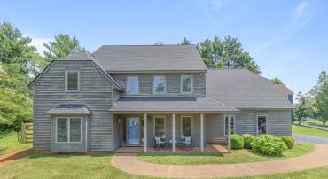 4870 MECHUMS RIVER RD, CHARLOTTESVILLE, Virginia 22901, 4 Bedrooms Bedrooms, ,2 BathroomsBathrooms,Residential,4870 MECHUMS RIVER RD,666102 MLS # 666102