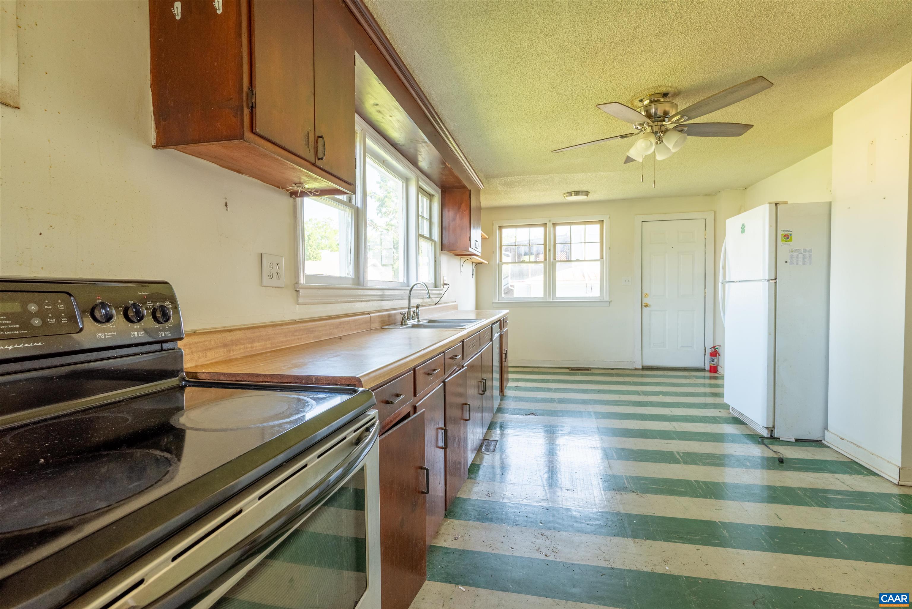 131 FORD AVE, STANARDSVILLE, Virginia 22973, 3 Bedrooms Bedrooms, ,2 BathroomsBathrooms,Residential,Farmhouse Living,131 FORD AVE,666129 MLS # 666129