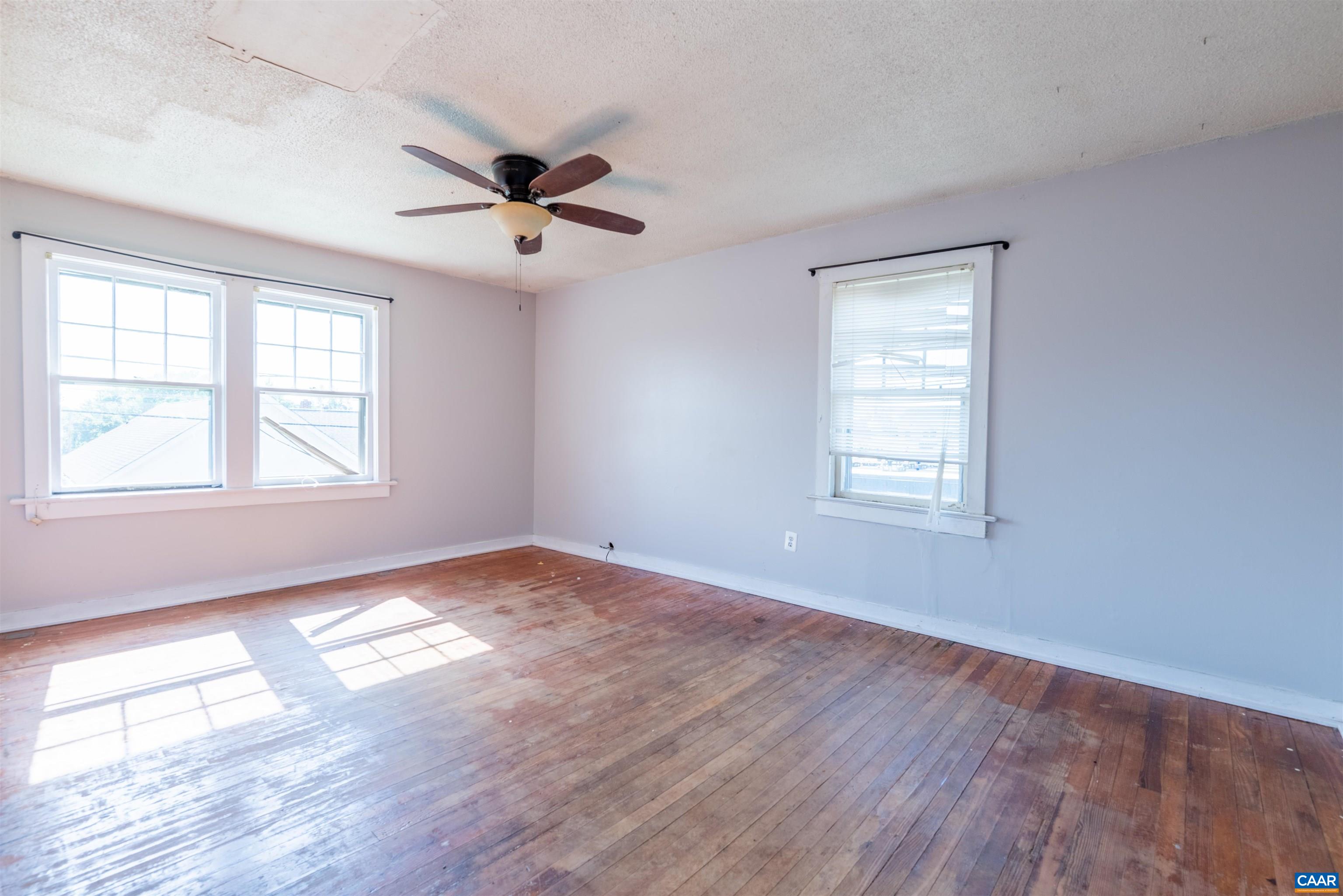 131 FORD AVE, STANARDSVILLE, Virginia 22973, 3 Bedrooms Bedrooms, ,2 BathroomsBathrooms,Residential,Farmhouse Living,131 FORD AVE,666129 MLS # 666129