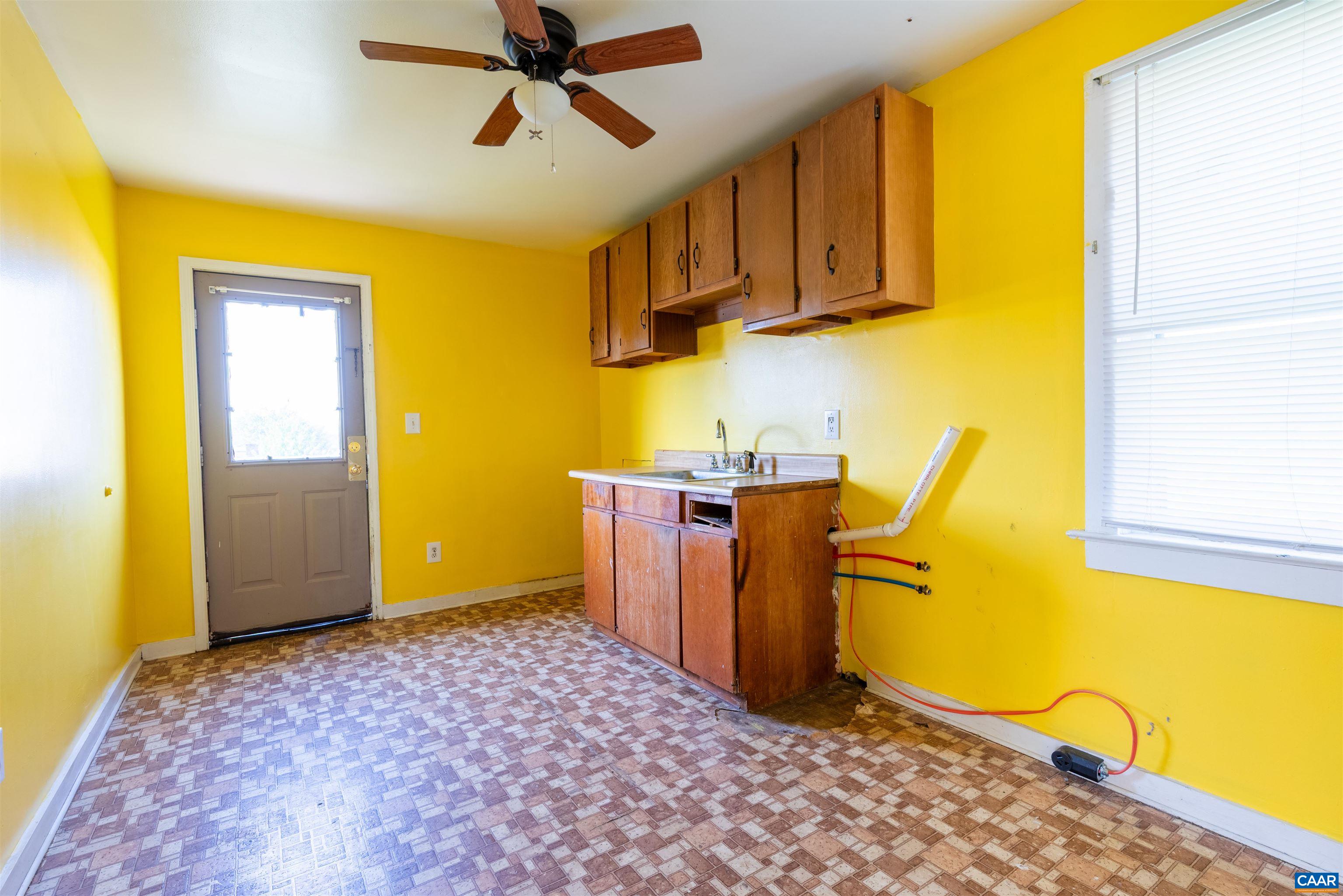 131 FORD AVE, STANARDSVILLE, Virginia 22973, 3 Bedrooms Bedrooms, ,2 BathroomsBathrooms,Residential,Farmhouse Living,131 FORD AVE,666129 MLS # 666129