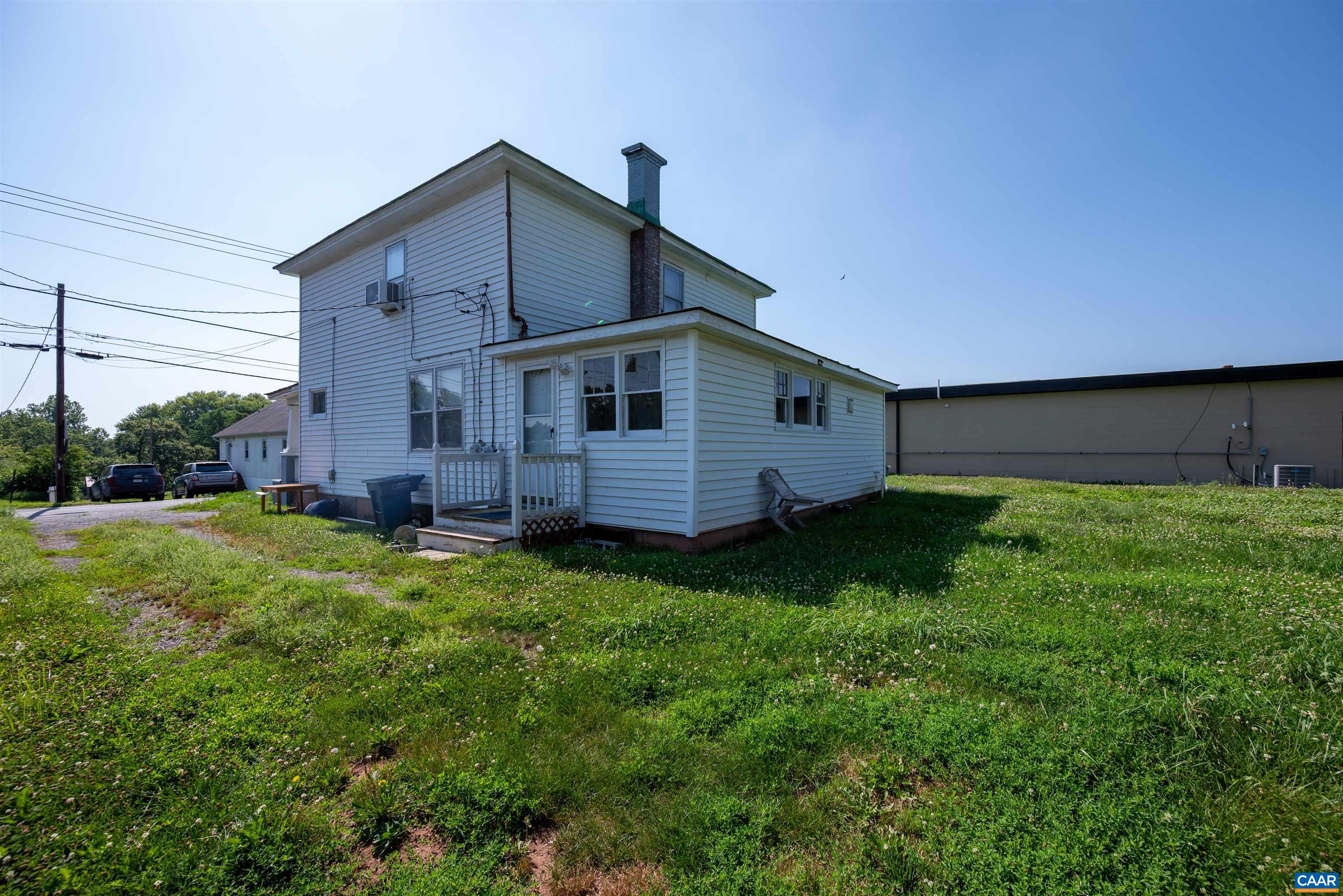 131 FORD AVE, STANARDSVILLE, Virginia 22973, 3 Bedrooms Bedrooms, ,2 BathroomsBathrooms,Residential,Farmhouse Living,131 FORD AVE,666129 MLS # 666129