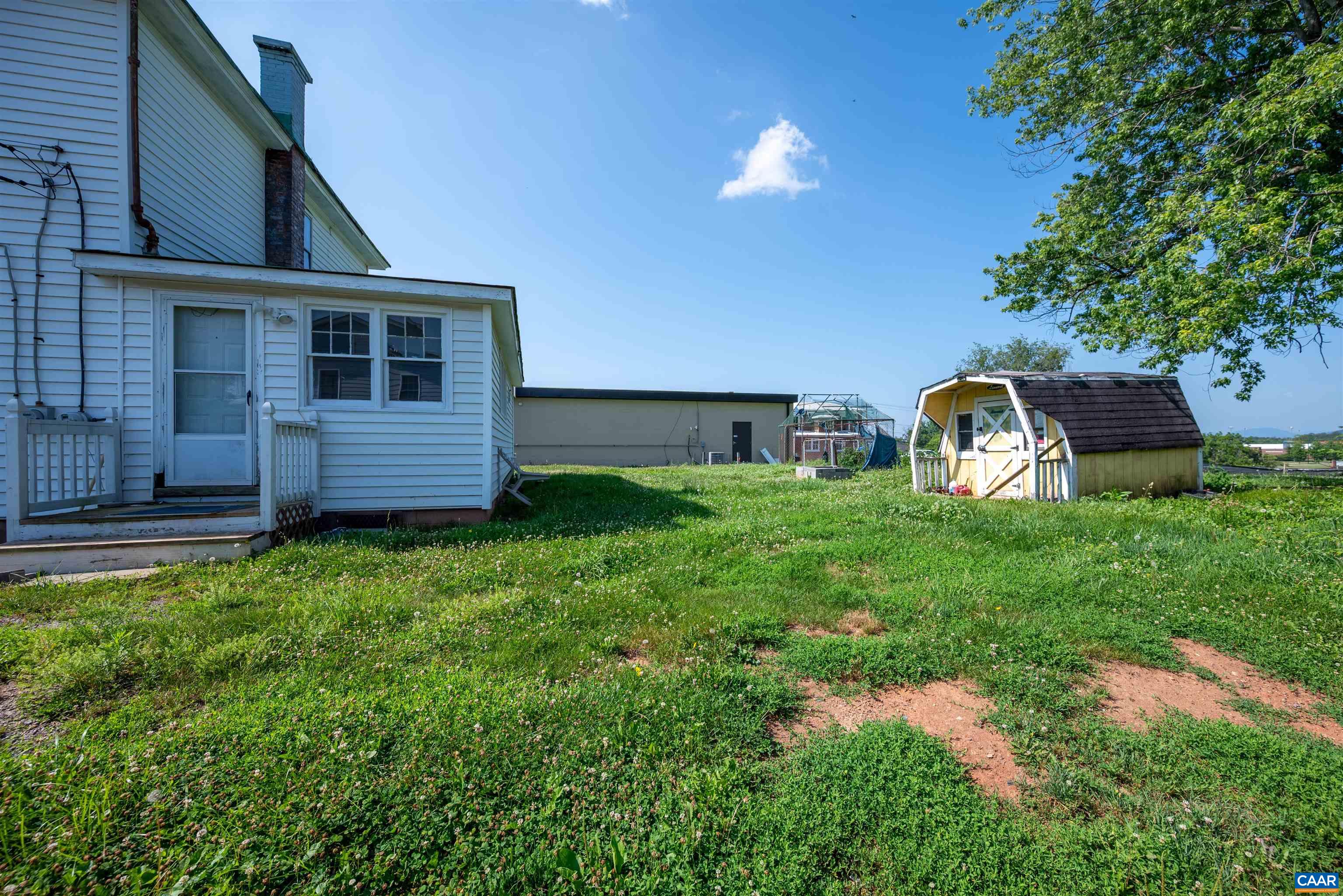 131 FORD AVE, STANARDSVILLE, Virginia 22973, 3 Bedrooms Bedrooms, ,2 BathroomsBathrooms,Residential,Farmhouse Living,131 FORD AVE,666129 MLS # 666129