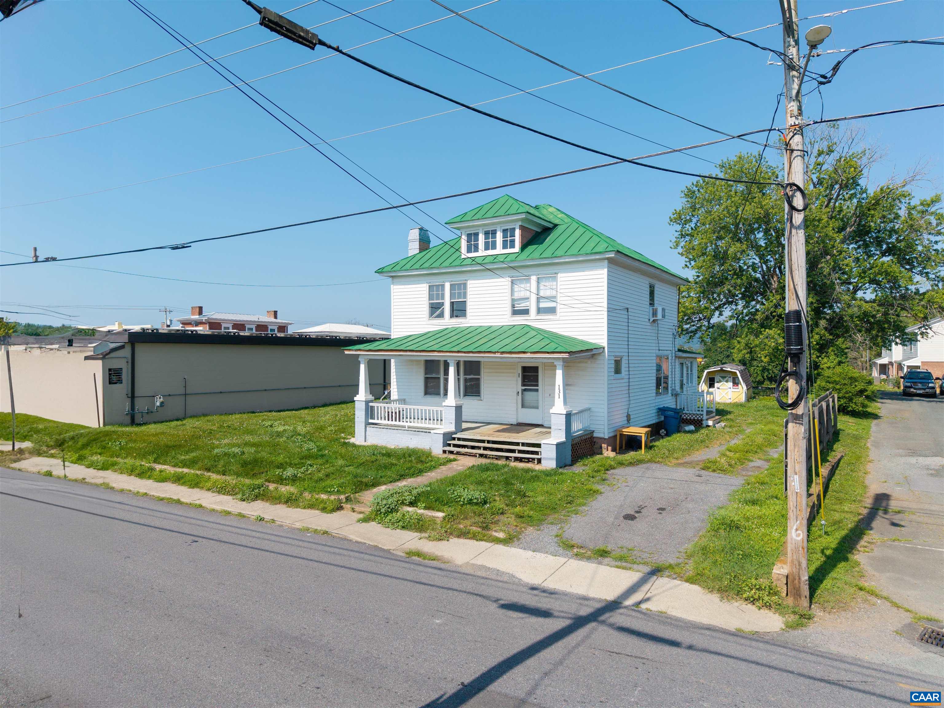 131 FORD AVE, STANARDSVILLE, Virginia 22973, 3 Bedrooms Bedrooms, ,2 BathroomsBathrooms,Residential,Farmhouse Living,131 FORD AVE,666129 MLS # 666129