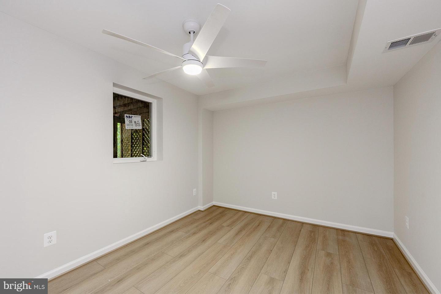 8032 GRACIE DR, MANASSAS, Virginia 20112, 6 Bedrooms Bedrooms, ,4 BathroomsBathrooms,Residential,For sale,8032 GRACIE DR,VAPW2094210 MLS # VAPW2094210