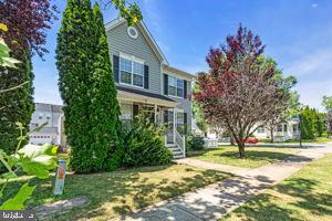 42783 FREEDOM ST, CHANTILLY, Virginia 20152, 4 Bedrooms Bedrooms, ,3 BathroomsBathrooms,Residential,For sale,42783 FREEDOM ST,VALO2096190 MLS # VALO2096190