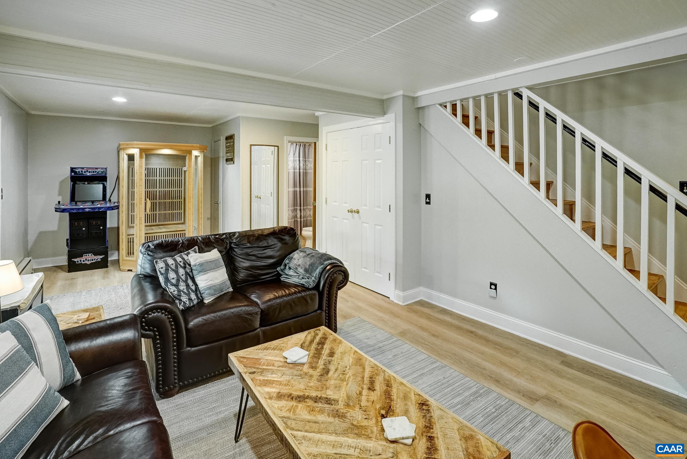 973 LAUREL SPRINGS DR, ROSELAND, Virginia 22967, 3 Bedrooms Bedrooms, ,3 BathroomsBathrooms,Residential,973 LAUREL SPRINGS DR,666164 MLS # 666164