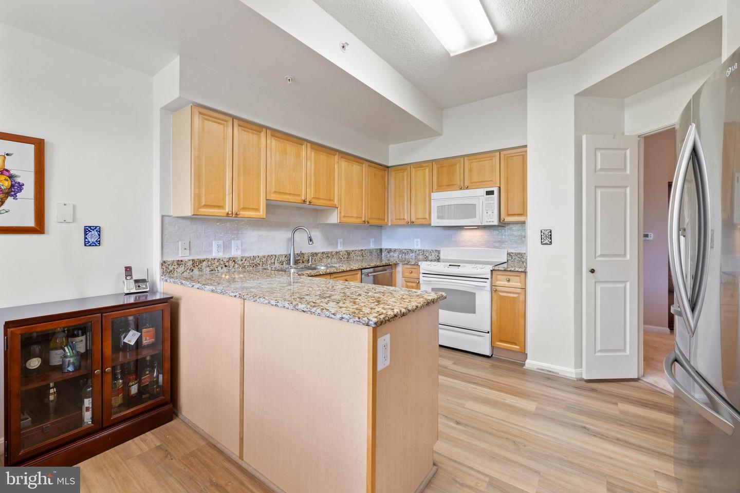 19355 CYPRESS RIDGE TER #401, LEESBURG, Virginia 20176, 3 Bedrooms Bedrooms, ,2 BathroomsBathrooms,Residential,For sale,19355 CYPRESS RIDGE TER #401,VALO2096392 MLS # VALO2096392
