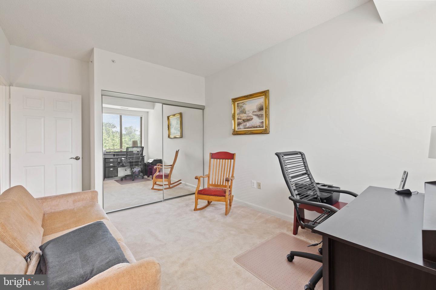 19355 CYPRESS RIDGE TER #401, LEESBURG, Virginia 20176, 3 Bedrooms Bedrooms, ,2 BathroomsBathrooms,Residential,For sale,19355 CYPRESS RIDGE TER #401,VALO2096392 MLS # VALO2096392