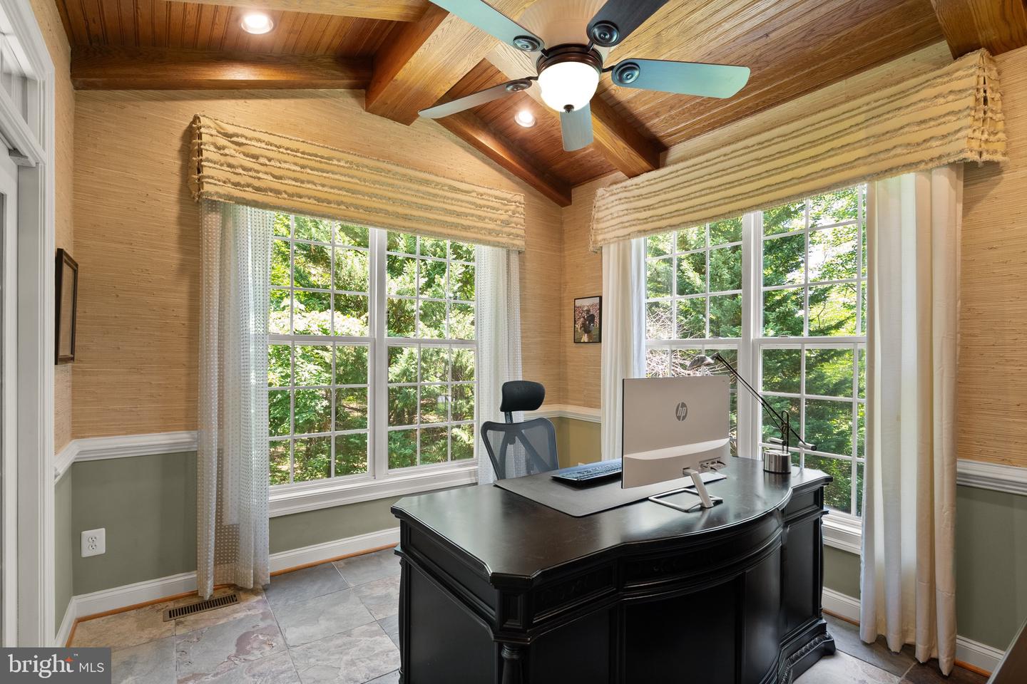 16142 JORDAN CREST CT, HAYMARKET, Virginia 20169, 5 Bedrooms Bedrooms, ,3 BathroomsBathrooms,Residential,For sale,16142 JORDAN CREST CT,VAPW2094820 MLS # VAPW2094820