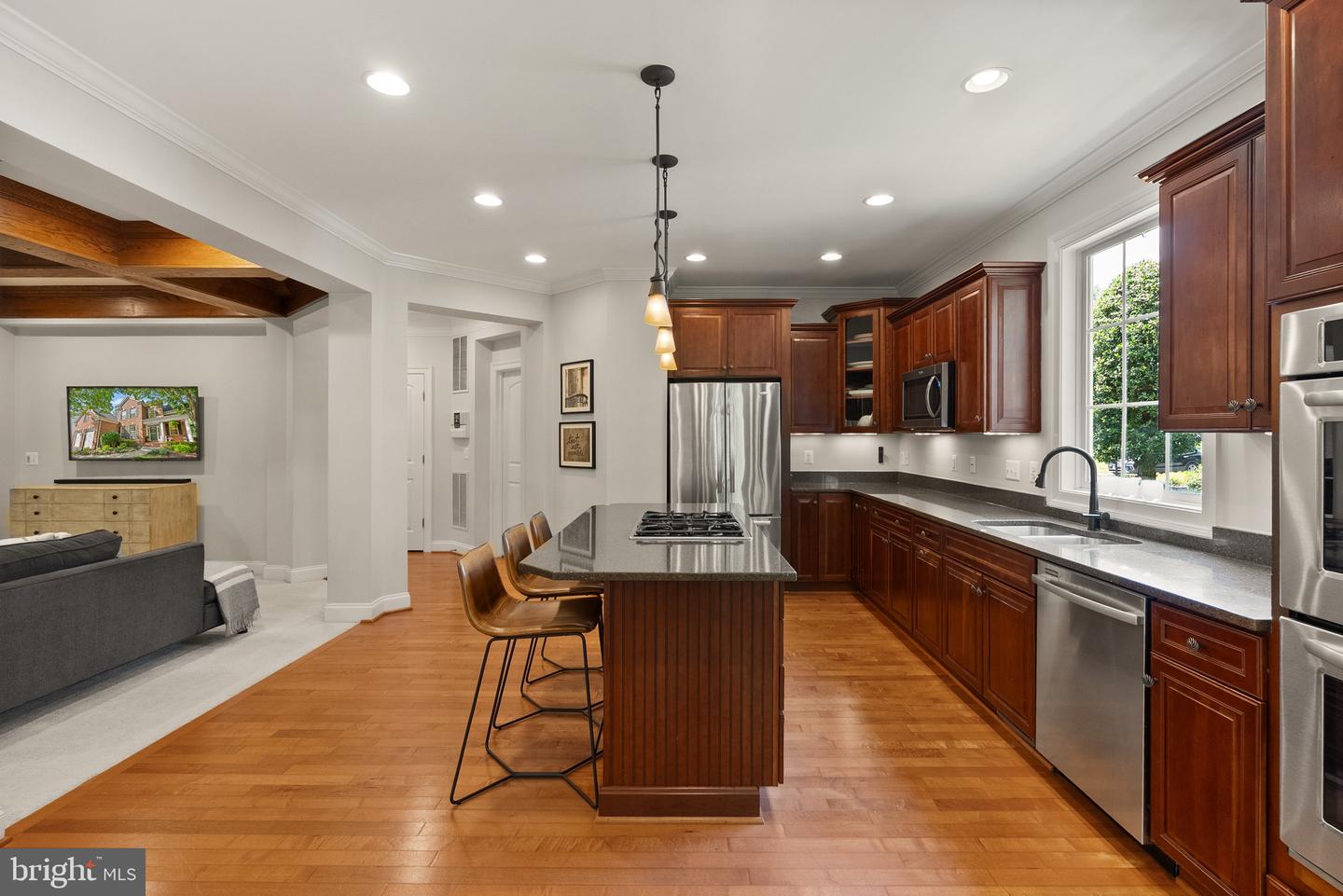 16142 JORDAN CREST CT, HAYMARKET, Virginia 20169, 5 Bedrooms Bedrooms, ,3 BathroomsBathrooms,Residential,For sale,16142 JORDAN CREST CT,VAPW2094820 MLS # VAPW2094820