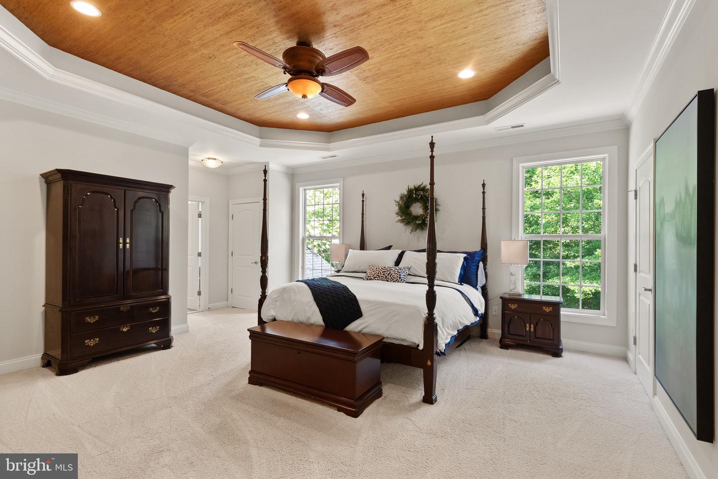 16142 JORDAN CREST CT, HAYMARKET, Virginia 20169, 5 Bedrooms Bedrooms, ,3 BathroomsBathrooms,Residential,For sale,16142 JORDAN CREST CT,VAPW2094820 MLS # VAPW2094820