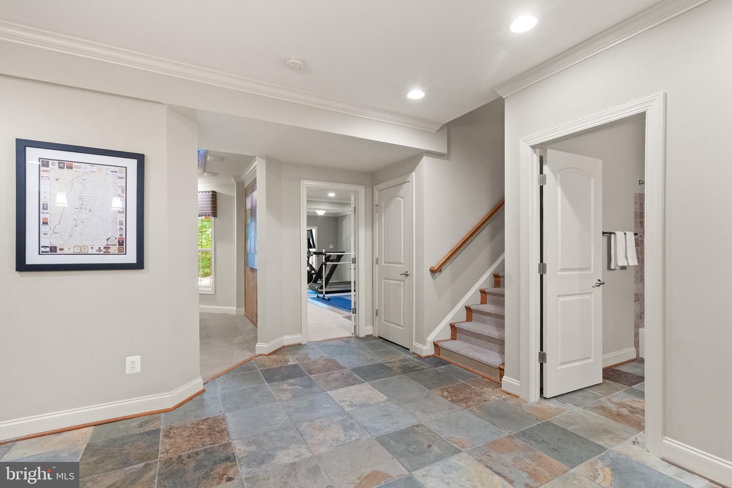 16142 JORDAN CREST CT, HAYMARKET, Virginia 20169, 5 Bedrooms Bedrooms, ,3 BathroomsBathrooms,Residential,For sale,16142 JORDAN CREST CT,VAPW2094820 MLS # VAPW2094820