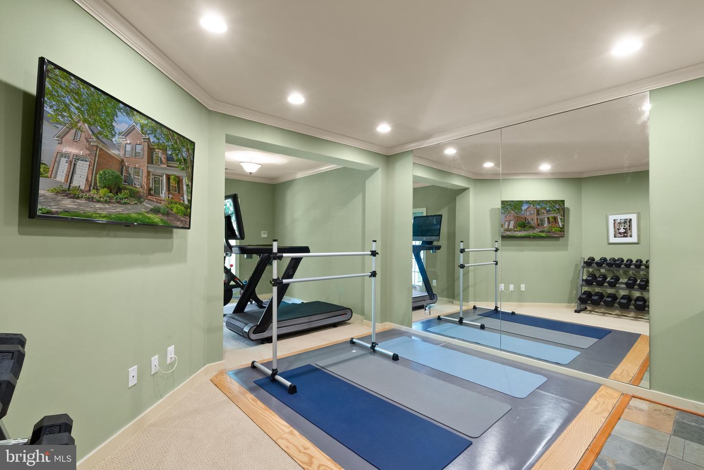 16142 JORDAN CREST CT, HAYMARKET, Virginia 20169, 5 Bedrooms Bedrooms, ,3 BathroomsBathrooms,Residential,For sale,16142 JORDAN CREST CT,VAPW2094820 MLS # VAPW2094820