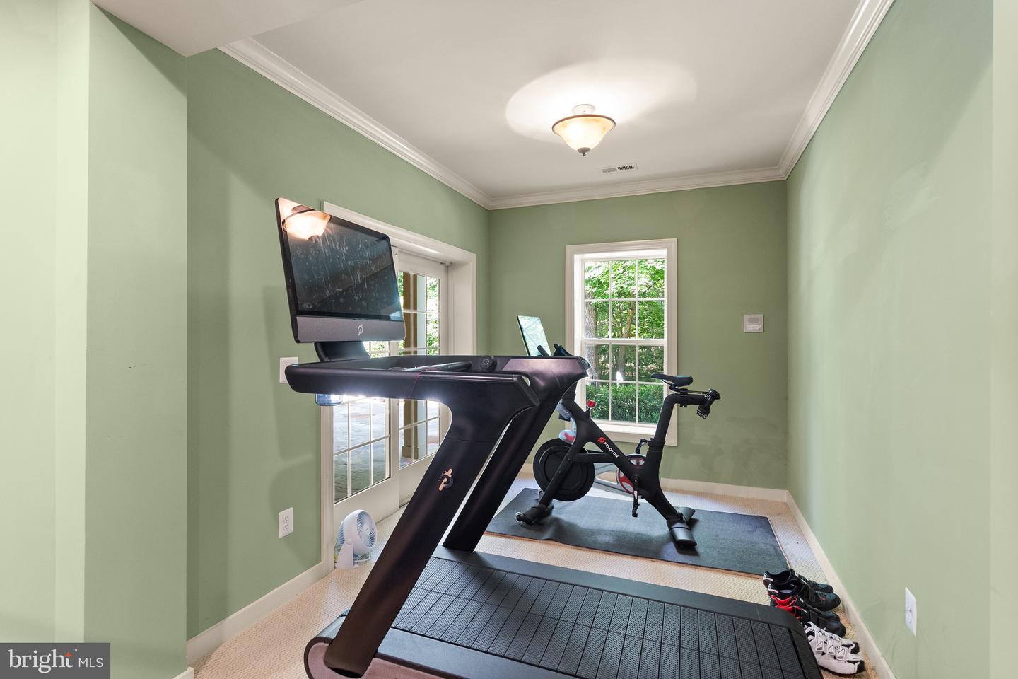 16142 JORDAN CREST CT, HAYMARKET, Virginia 20169, 5 Bedrooms Bedrooms, ,3 BathroomsBathrooms,Residential,For sale,16142 JORDAN CREST CT,VAPW2094820 MLS # VAPW2094820