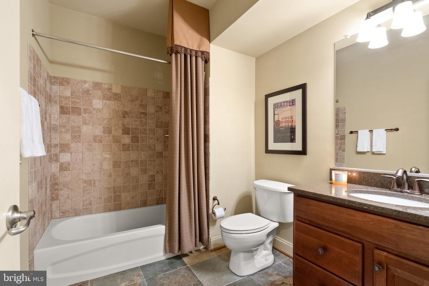 16142 JORDAN CREST CT, HAYMARKET, Virginia 20169, 5 Bedrooms Bedrooms, ,3 BathroomsBathrooms,Residential,For sale,16142 JORDAN CREST CT,VAPW2094820 MLS # VAPW2094820