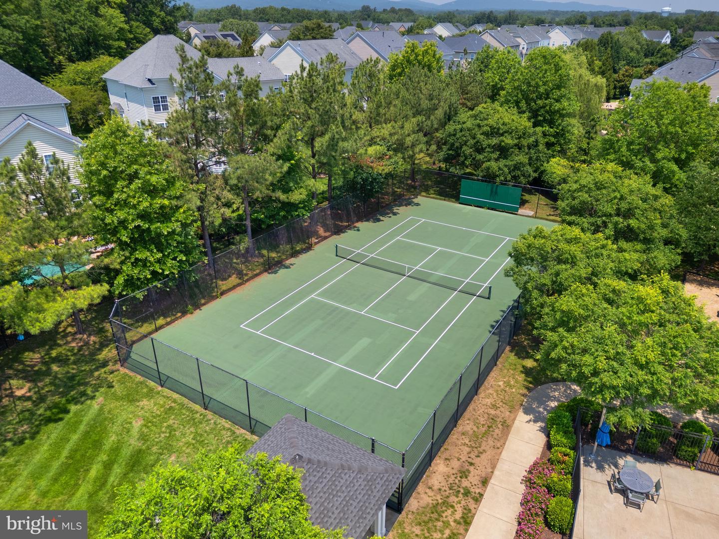 16142 JORDAN CREST CT, HAYMARKET, Virginia 20169, 5 Bedrooms Bedrooms, ,3 BathroomsBathrooms,Residential,For sale,16142 JORDAN CREST CT,VAPW2094820 MLS # VAPW2094820