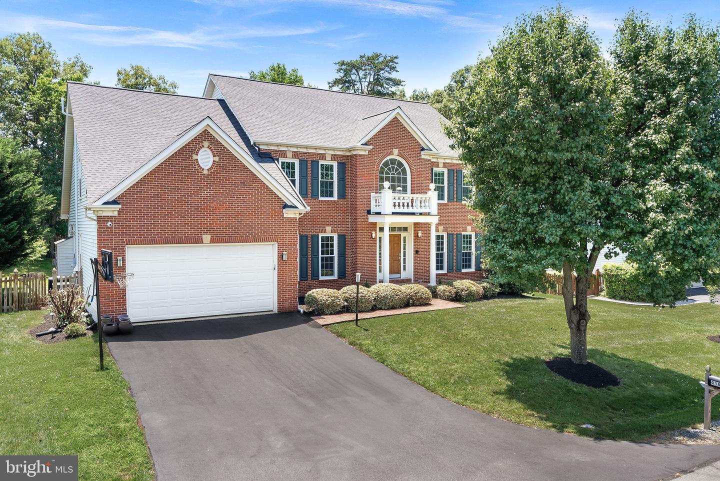 43801 TIMBERBROOKE PL, ASHBURN, Virginia 20147, 5 Bedrooms Bedrooms, ,4 BathroomsBathrooms,Residential,For sale,43801 TIMBERBROOKE PL,VALO2096698 MLS # VALO2096698