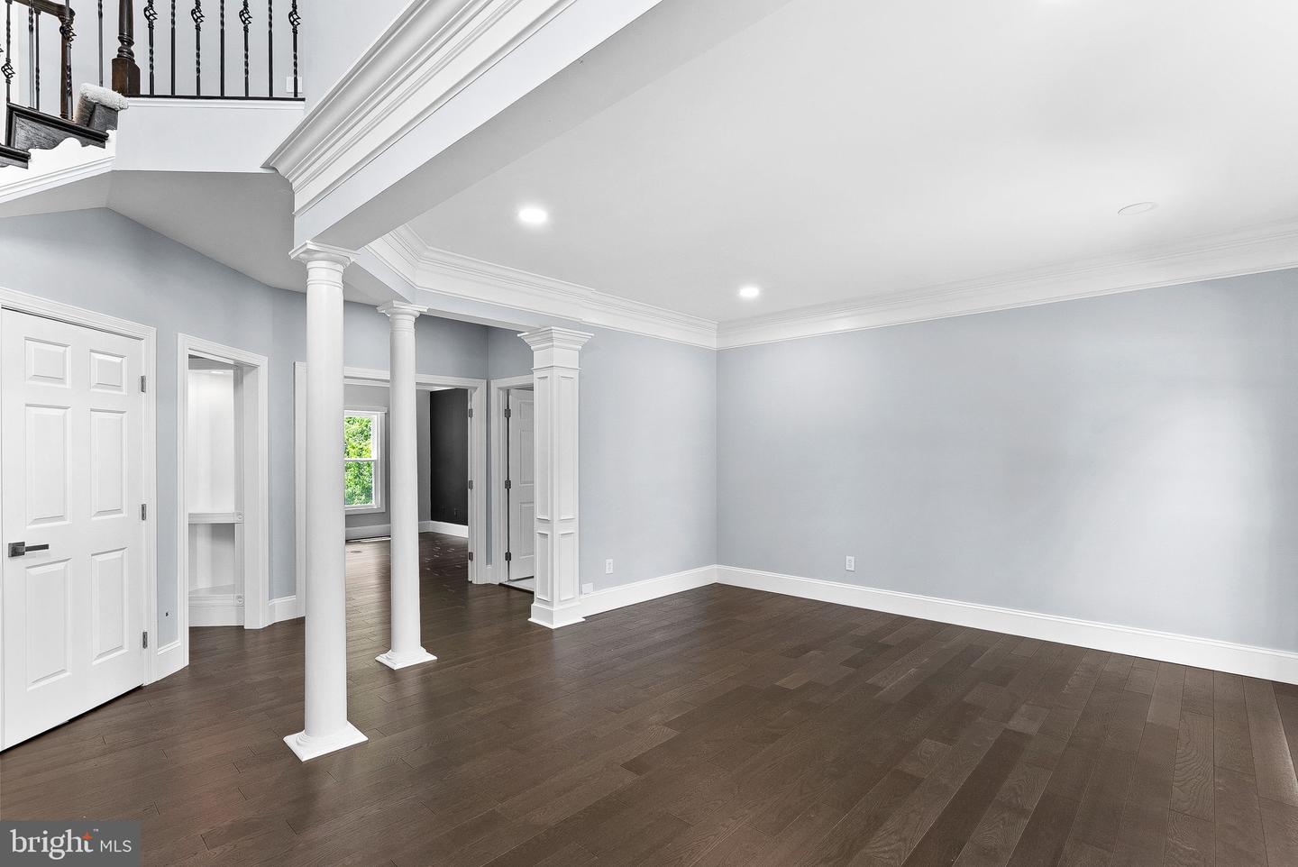 43801 TIMBERBROOKE PL, ASHBURN, Virginia 20147, 5 Bedrooms Bedrooms, ,4 BathroomsBathrooms,Residential,For sale,43801 TIMBERBROOKE PL,VALO2096698 MLS # VALO2096698