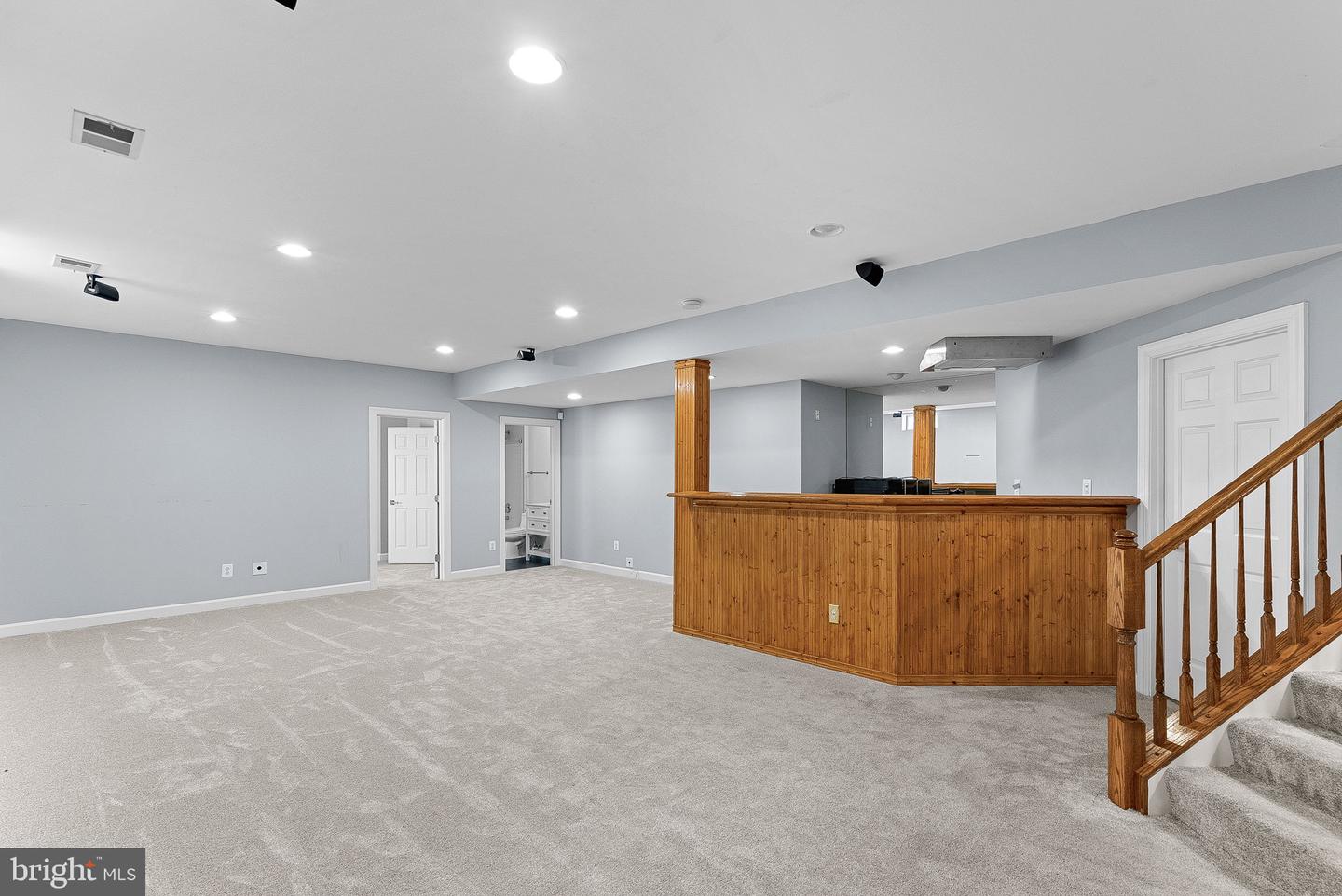 43801 TIMBERBROOKE PL, ASHBURN, Virginia 20147, 5 Bedrooms Bedrooms, ,4 BathroomsBathrooms,Residential,For sale,43801 TIMBERBROOKE PL,VALO2096698 MLS # VALO2096698