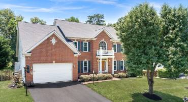 43801 TIMBERBROOKE PL, ASHBURN, Virginia 20147, 5 Bedrooms Bedrooms, ,4 BathroomsBathrooms,Residential,For sale,43801 TIMBERBROOKE PL,VALO2096698 MLS # VALO2096698
