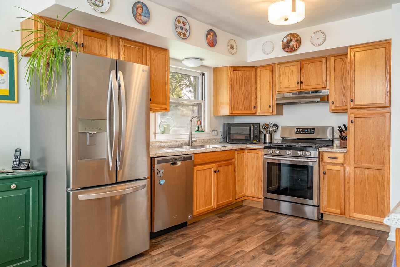 365 WEST AVE, HARRISONBURG, Virginia 22801, 3 Bedrooms Bedrooms, ,2 BathroomsBathrooms,Residential,365 WEST AVE,666178 MLS # 666178