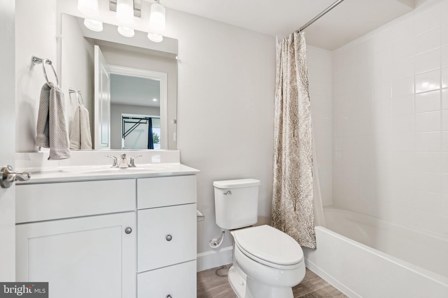 509 FOXGLOVE WAY, STAFFORD, Virginia 22554, 5 Bedrooms Bedrooms, ,3 BathroomsBathrooms,Residential,For sale,509 FOXGLOVE WAY,VAST2038938 MLS # VAST2038938