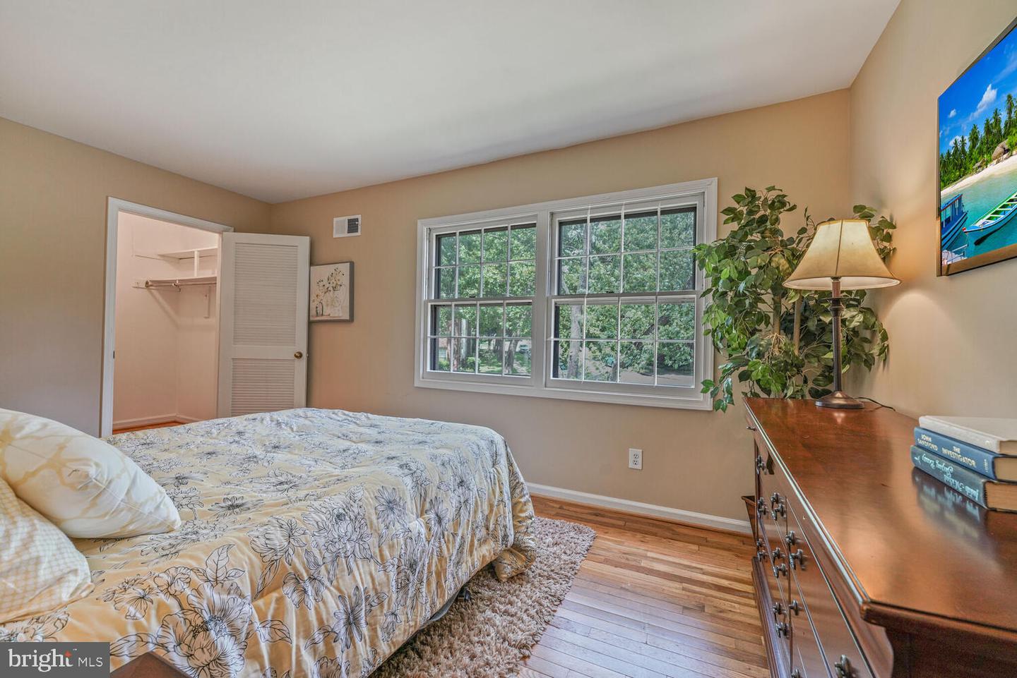 5932 QUEENSTON ST, SPRINGFIELD, Virginia 22152, 3 Bedrooms Bedrooms, ,2 BathroomsBathrooms,Residential,For sale,5932 QUEENSTON ST,VAFX2241732 MLS # VAFX2241732