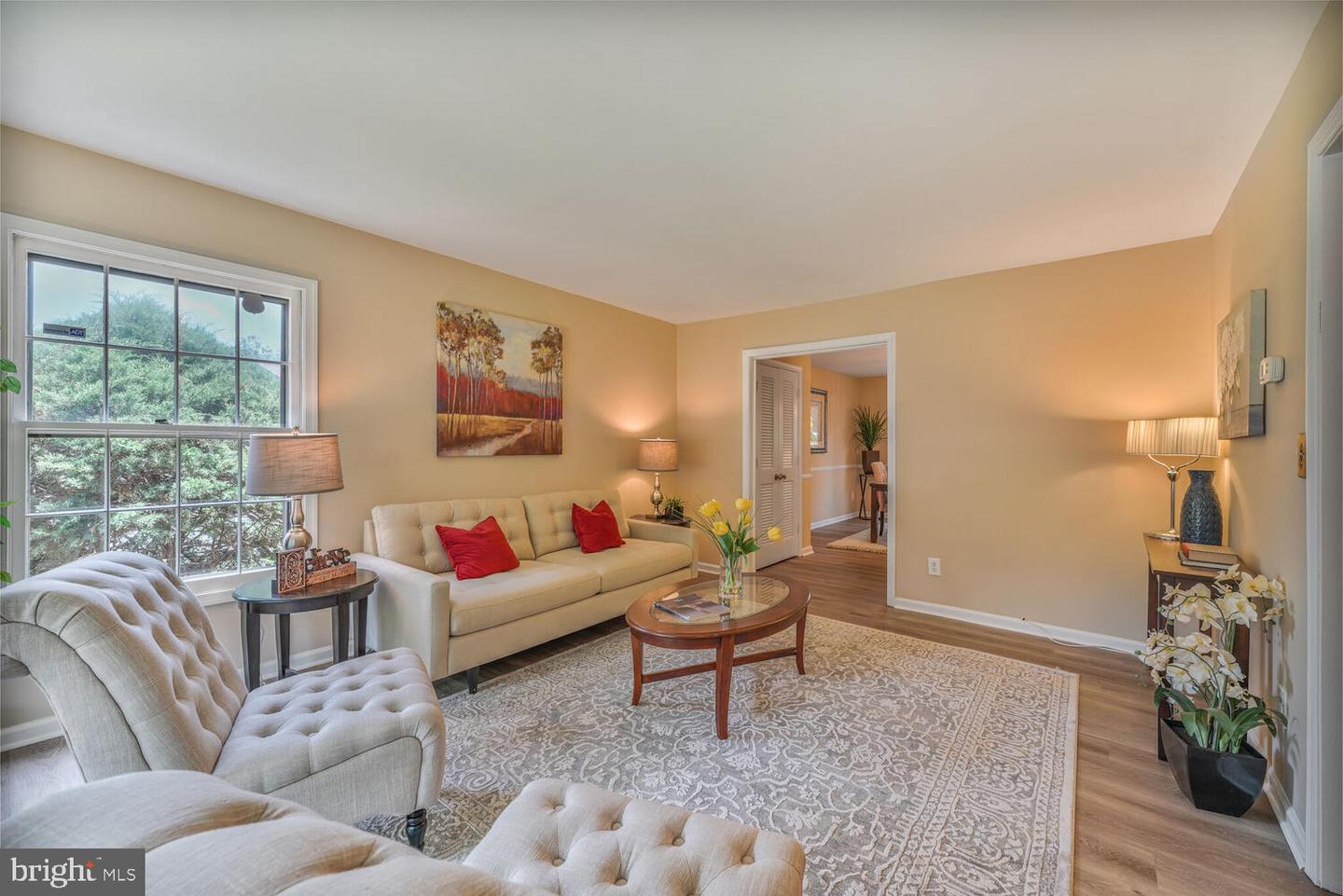 5932 QUEENSTON ST, SPRINGFIELD, Virginia 22152, 3 Bedrooms Bedrooms, ,2 BathroomsBathrooms,Residential,For sale,5932 QUEENSTON ST,VAFX2241732 MLS # VAFX2241732