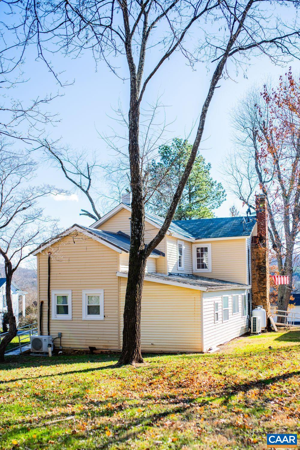 67 LENTZ LN, SHIPMAN, Virginia 22971, 3 Bedrooms Bedrooms, ,2 BathroomsBathrooms,Residential,67 LENTZ LN,666183 MLS # 666183