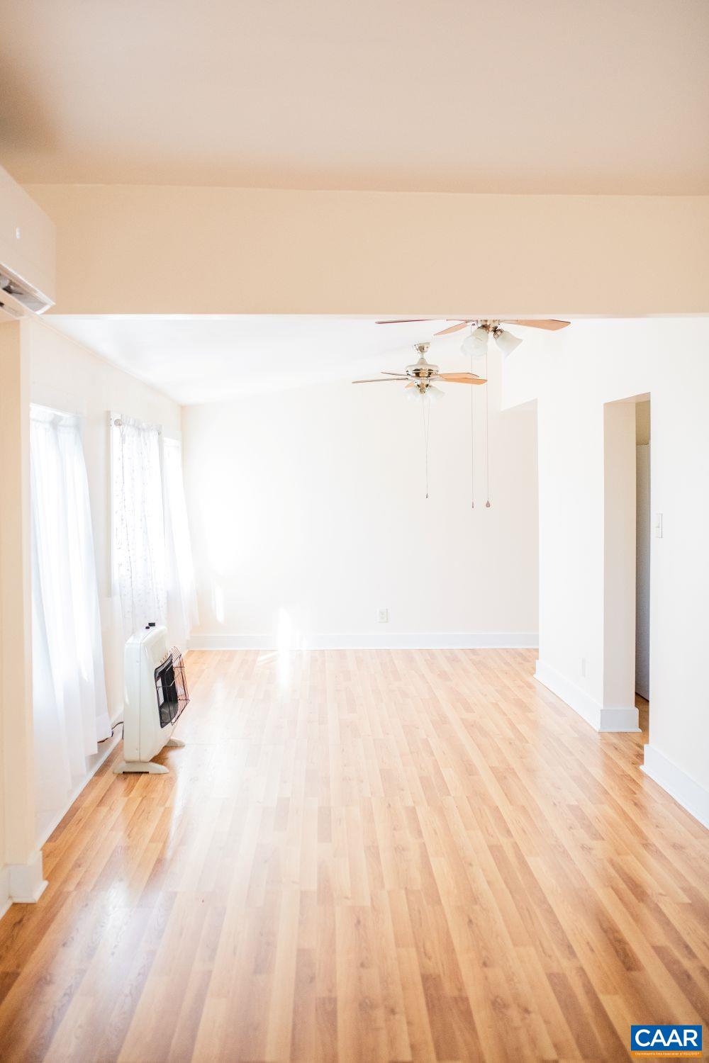 67 LENTZ LN, SHIPMAN, Virginia 22971, 3 Bedrooms Bedrooms, ,2 BathroomsBathrooms,Residential,67 LENTZ LN,666183 MLS # 666183