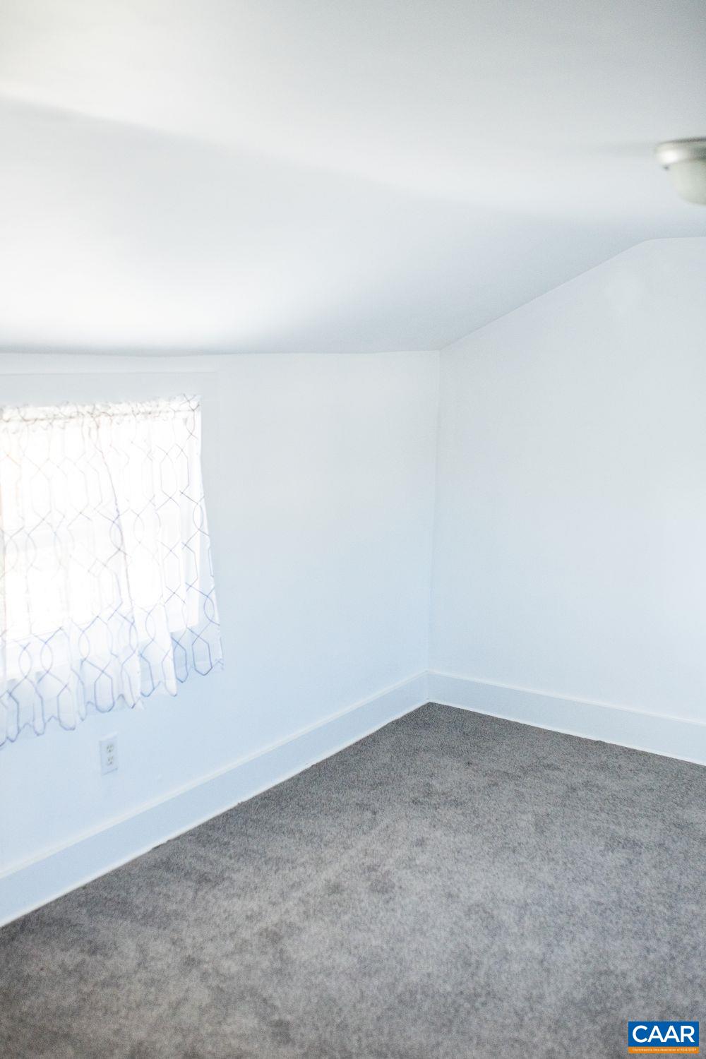 67 LENTZ LN, SHIPMAN, Virginia 22971, 3 Bedrooms Bedrooms, ,2 BathroomsBathrooms,Residential,67 LENTZ LN,666183 MLS # 666183