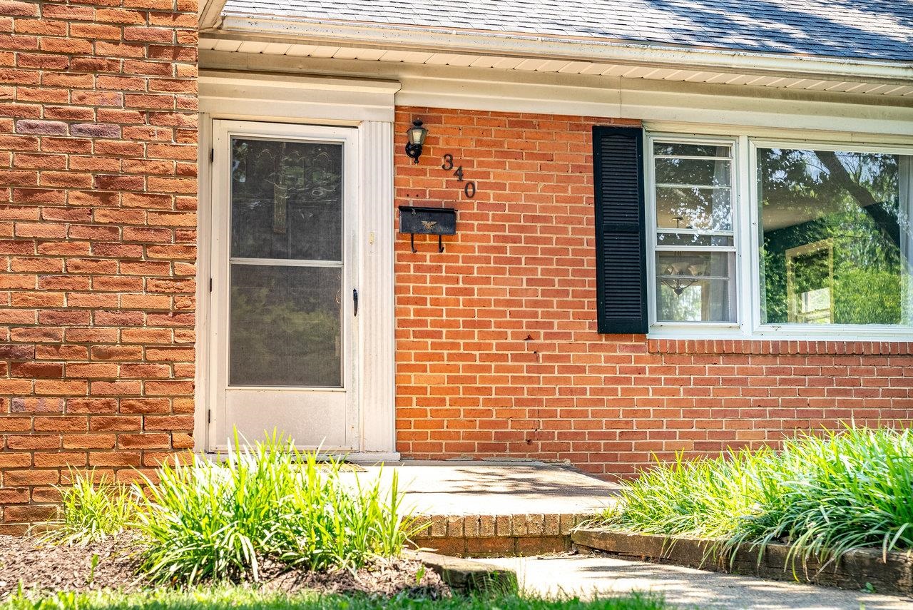 340 NEW YORK AVE, HARRISONBURG, Virginia 22801, 4 Bedrooms Bedrooms, ,3 BathroomsBathrooms,Residential,340 NEW YORK AVE,666186 MLS # 666186