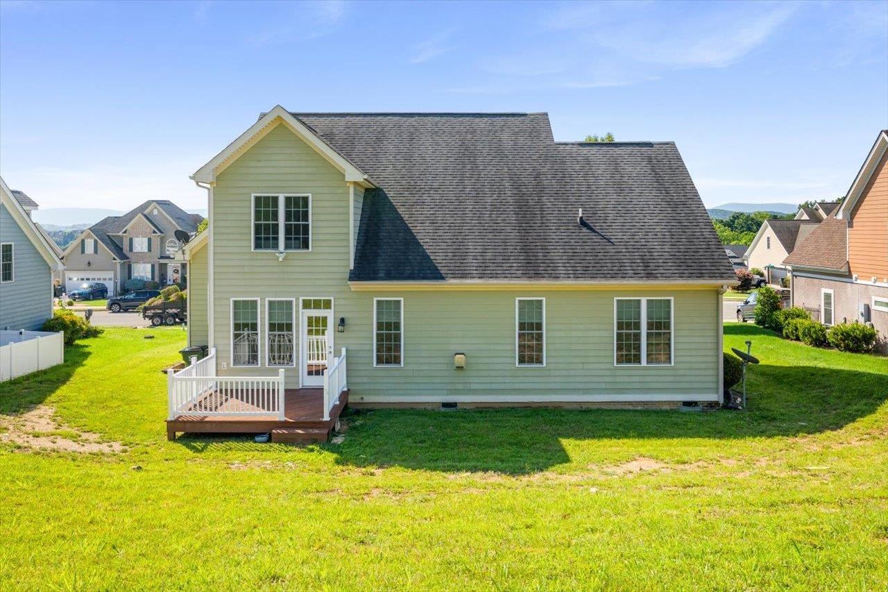 239 WINDSOR DR, FISHERSVILLE, Virginia 22939, 3 Bedrooms Bedrooms, ,2 BathroomsBathrooms,Residential,67a3-(3)-109 WINDWARD POINTE SEC 3 LOT 109 .275,239 WINDSOR DR,666190 MLS # 666190